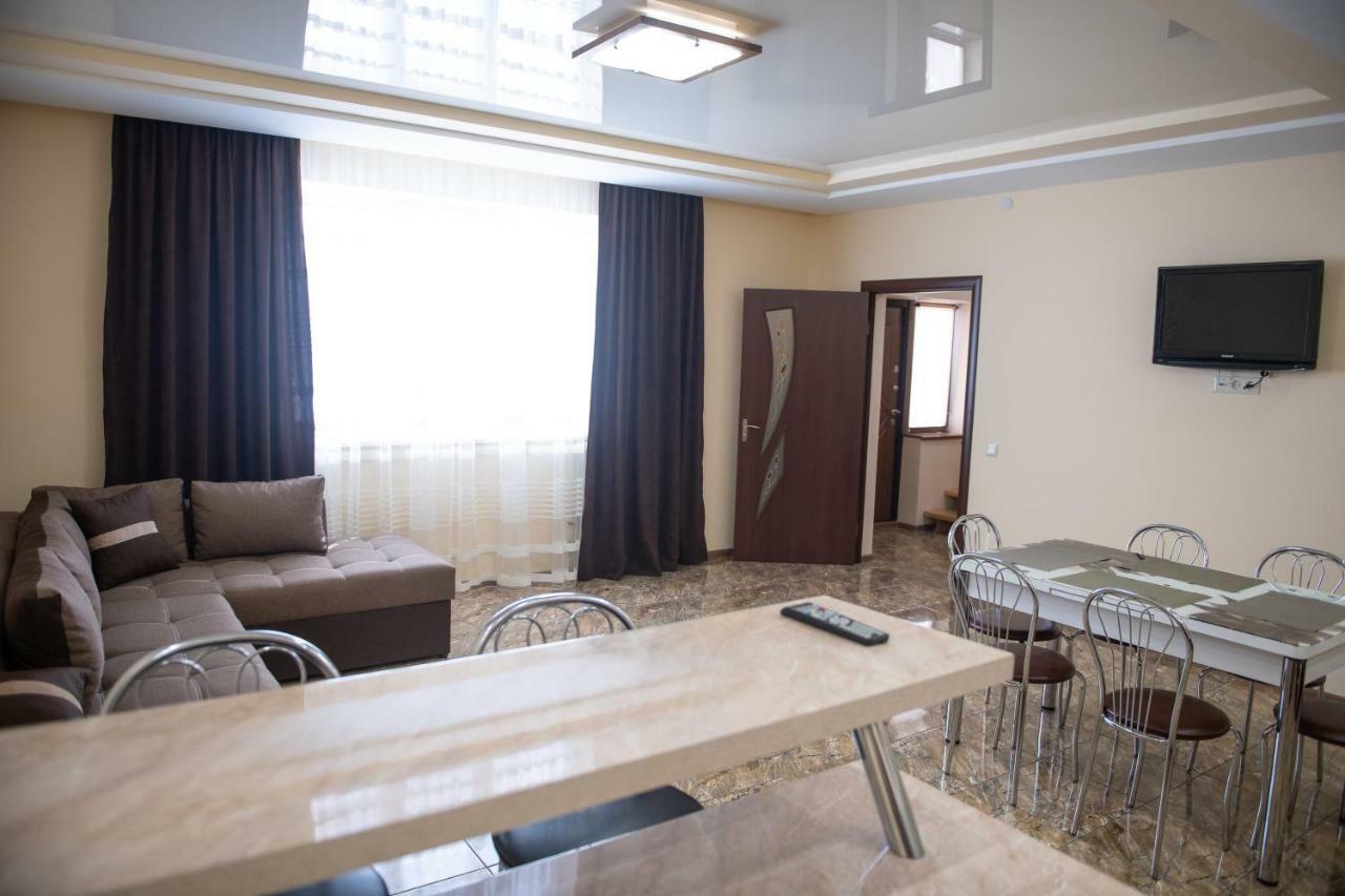 Затишна Оселя Apartment Mizhhirya  Exterior foto
